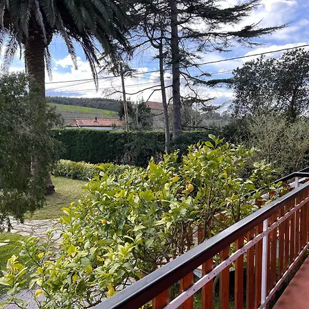 Holiday home Glicinia