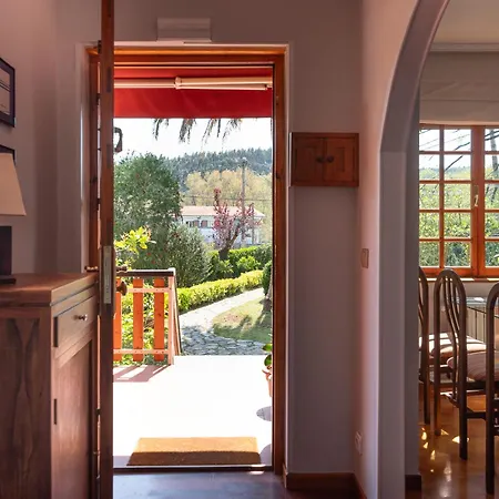 Holiday home Glicinia *