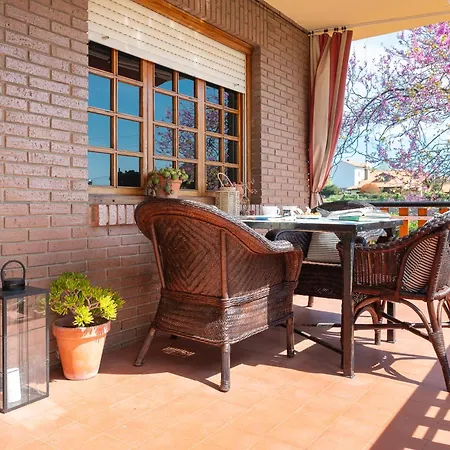 Glicinia Semesterbostad